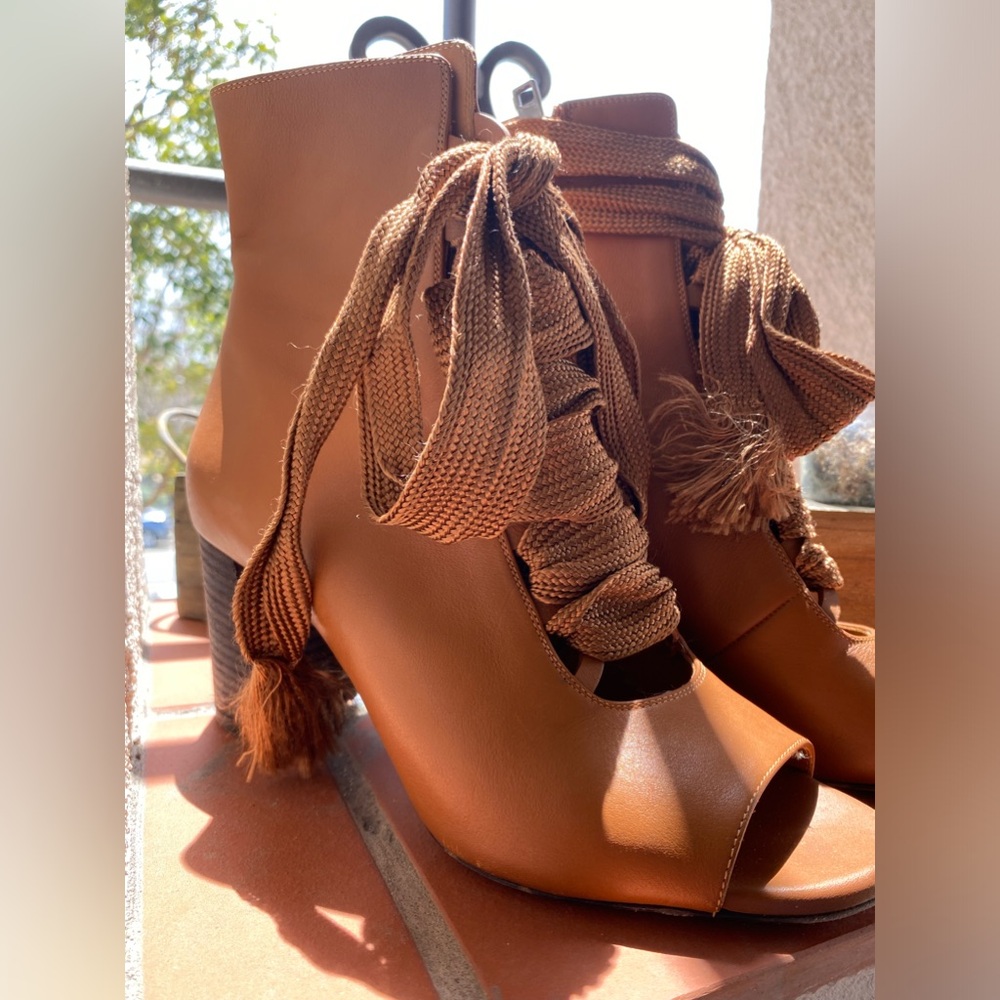 CHLOE Harper Lace Up Leather Open Toe  Bootie 7.5 38EU